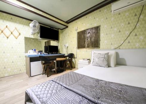 Michigan Motel Pocheon Esterno foto